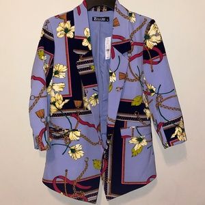 Fashionable and Chic Blazer